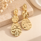 Aretes Gotas Doradas Texturizadas