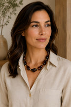 Collar de piedras esmaltadas