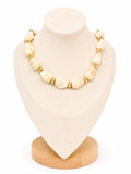 Collar de piedras esmaltadas