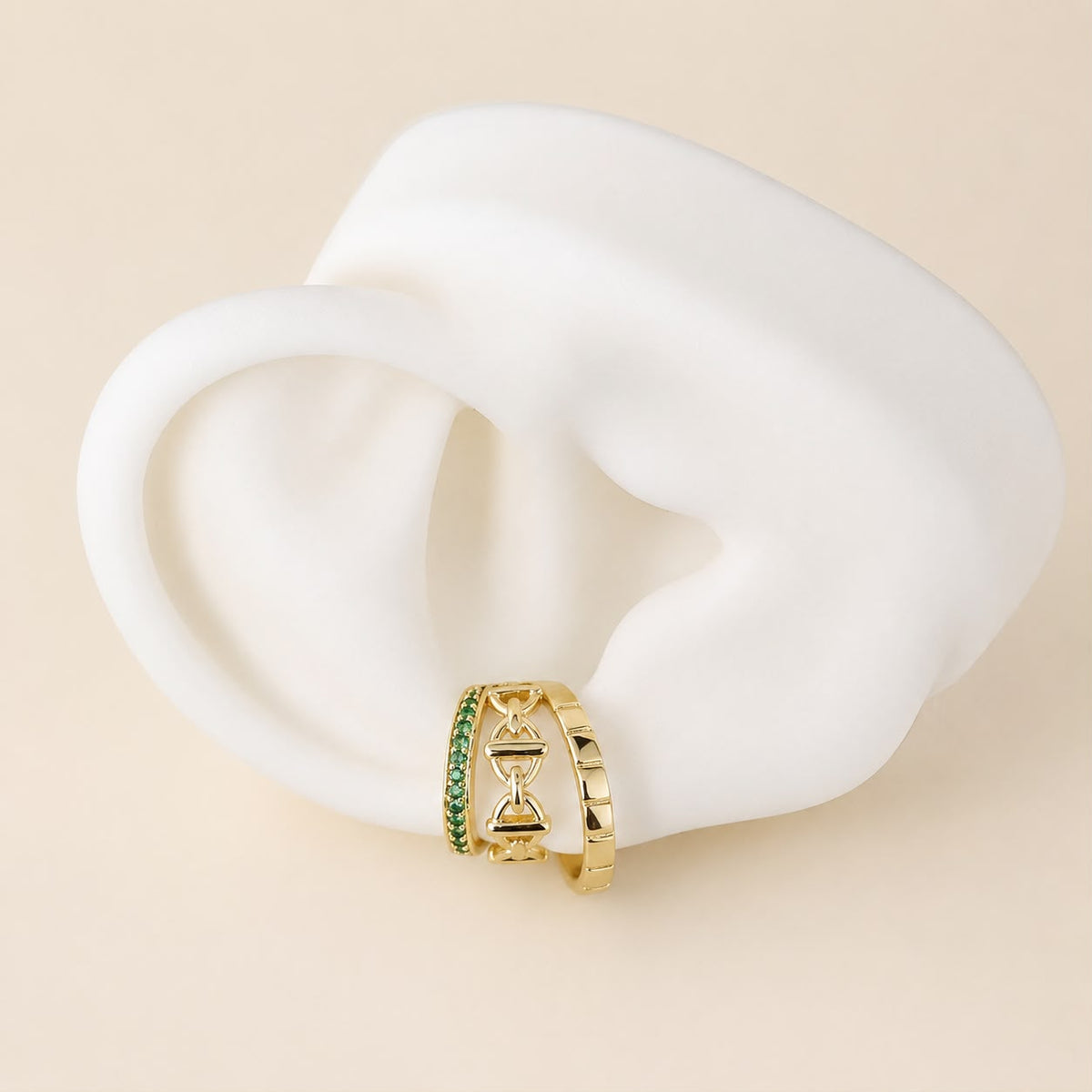 Earcuff dorado tres lineas