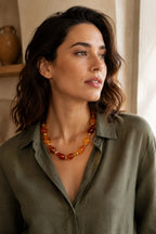 Collar de piedras esmaltadas