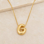 A Collares de Iniciales