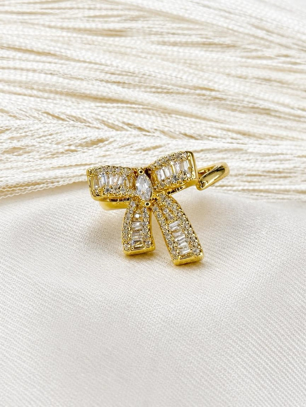 Anillo Chiara