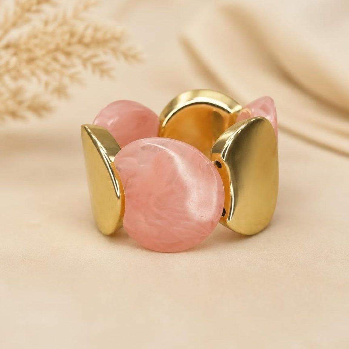 Pulsera de resina rosa