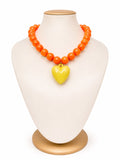 Collar de bolas y dije de corazón