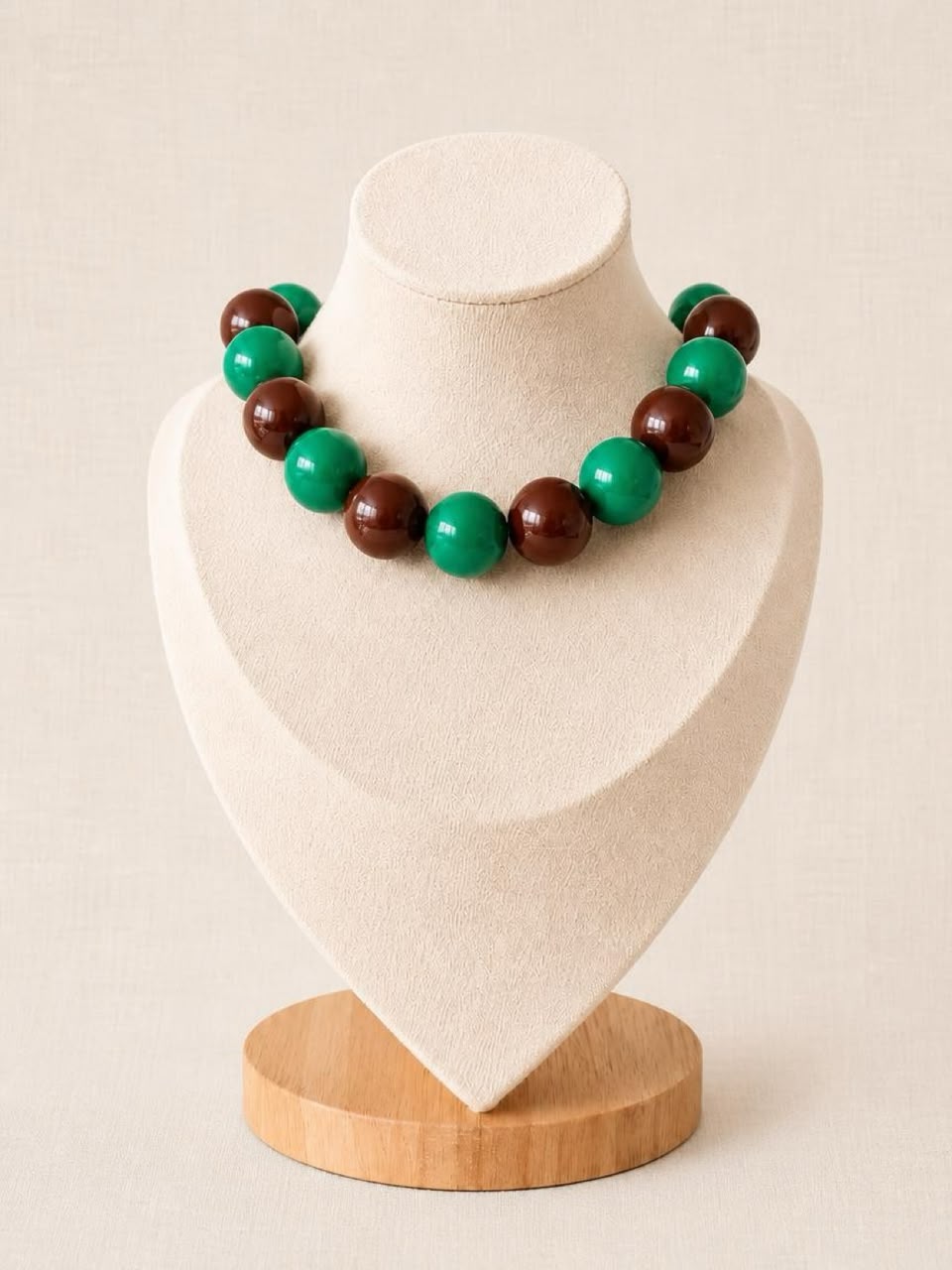 Collar de Bolas