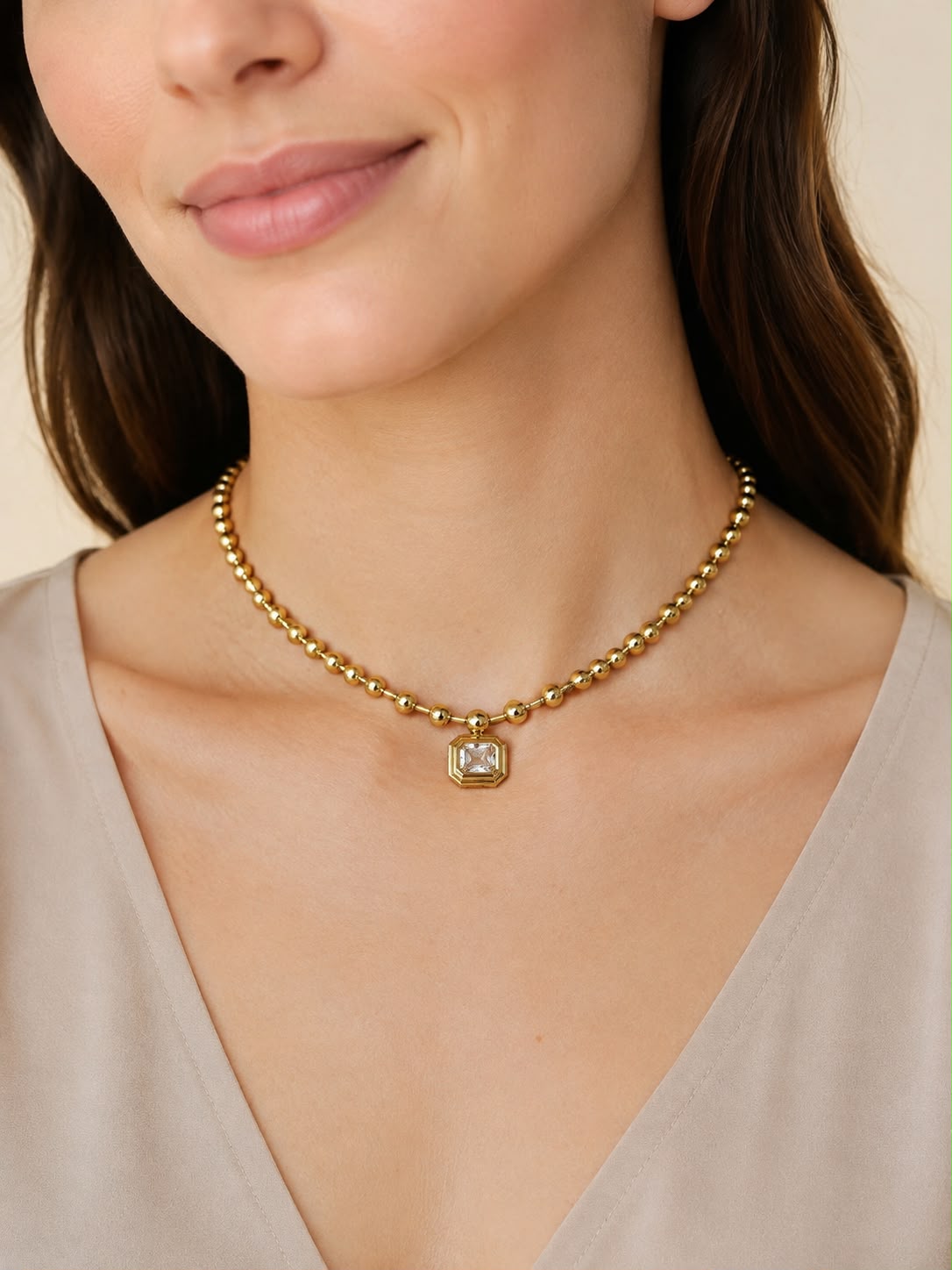 Collar de balines y dije