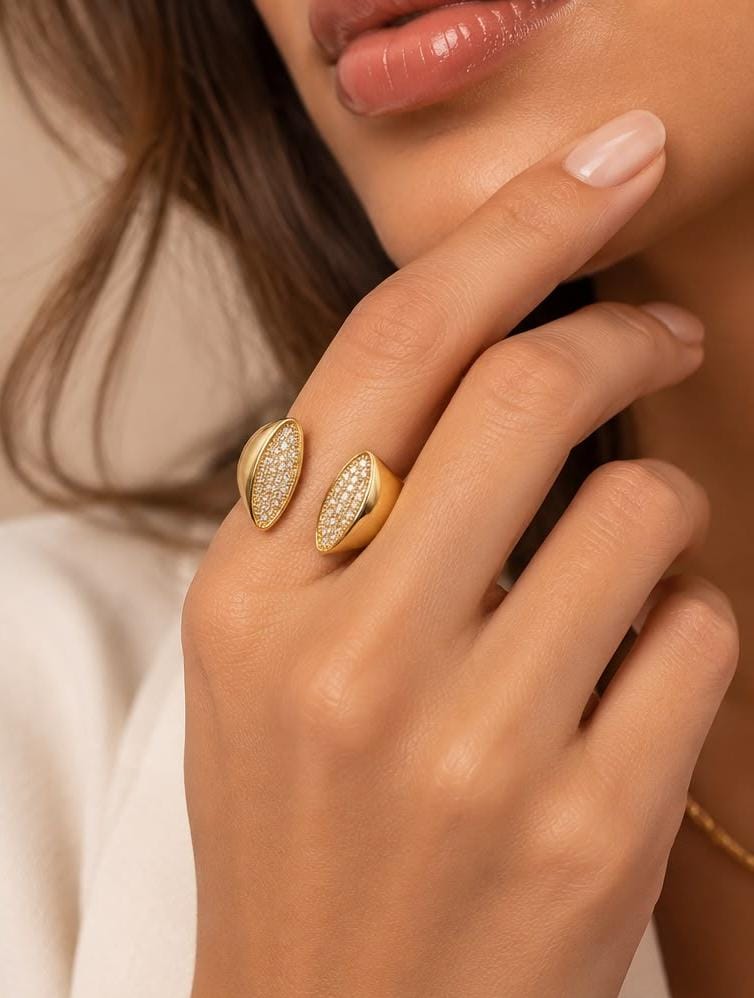 Anillo maxi ajustable dorado con cristales