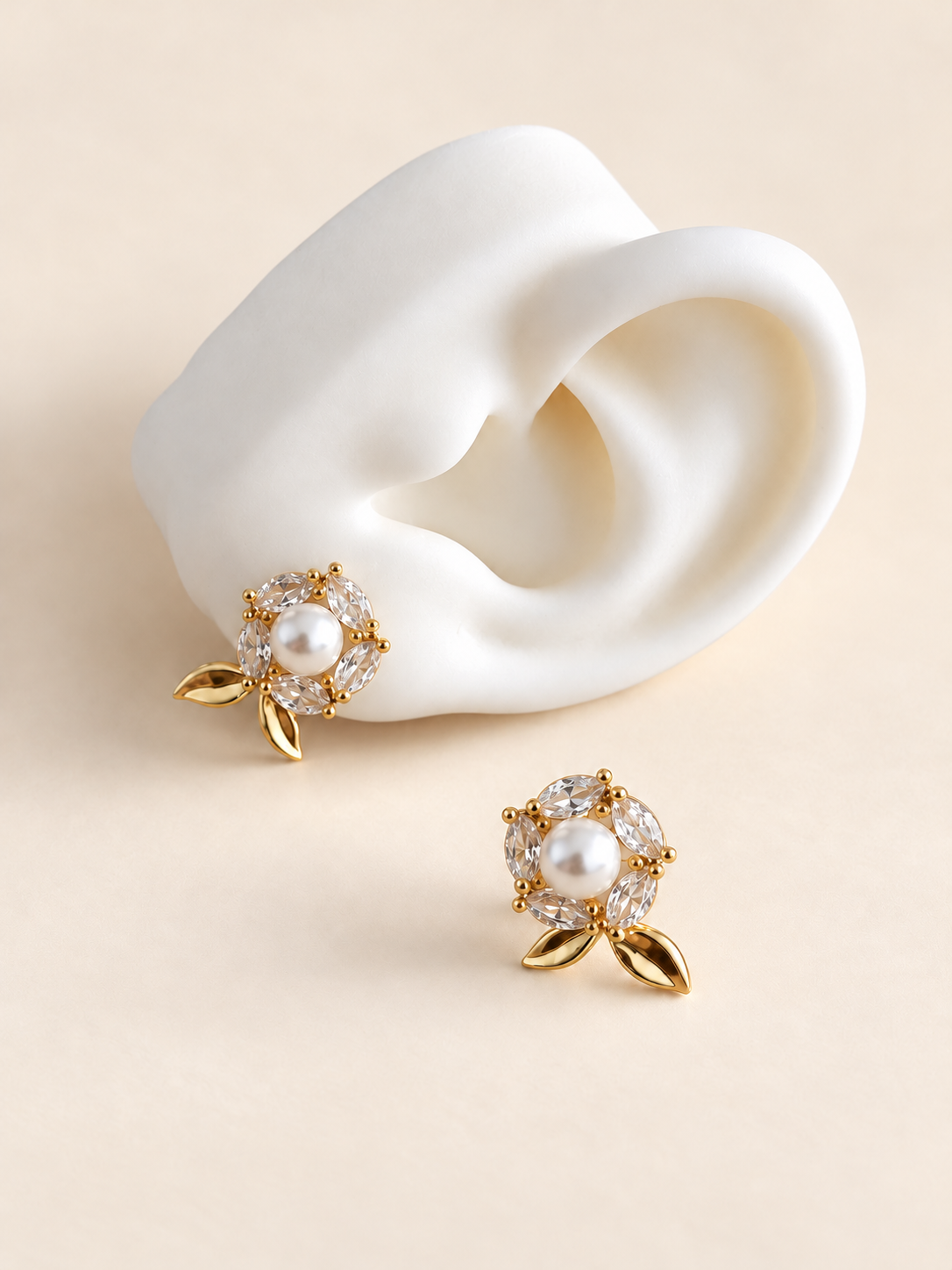 Aretes de naranja con piedras y perla