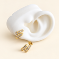 Aretes de tornillos con brillo