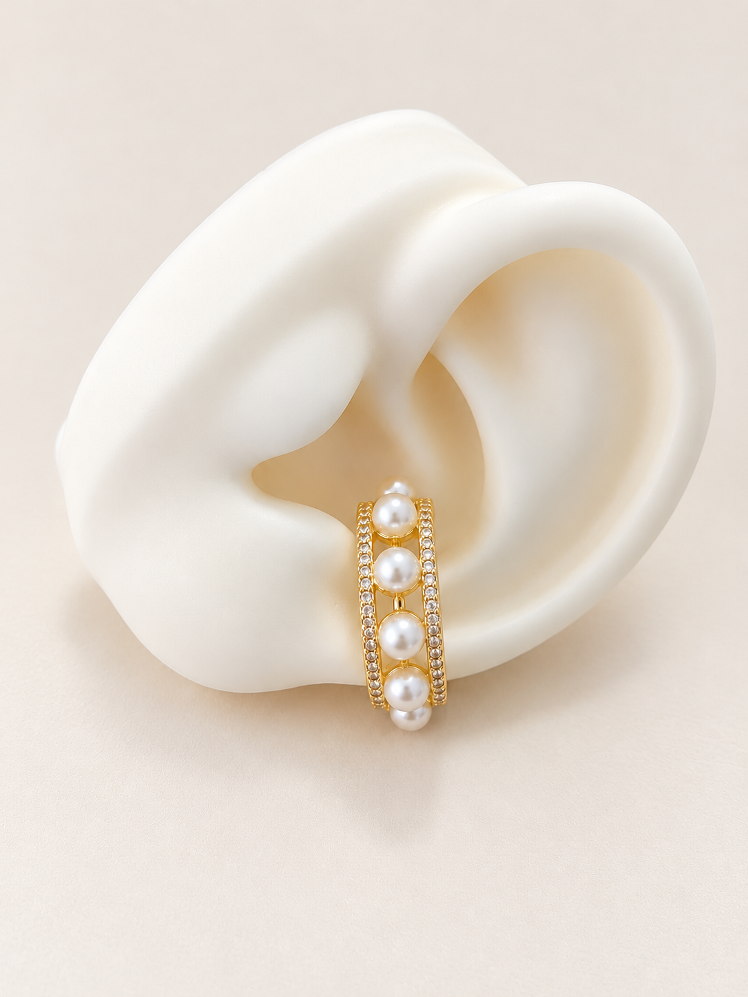 Earcuff dorado Perlas